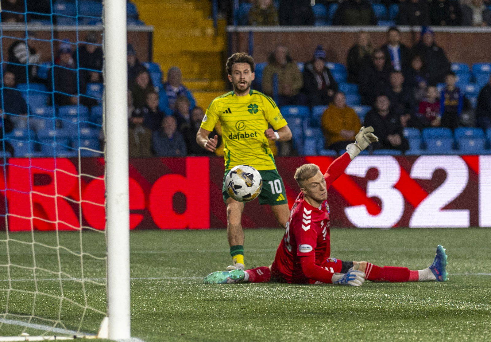 â€œItâ€™s a moment you dream of as a kidâ€ â€“ Celtic Fansâ€™ Chant Leaves KÃ¼hn in Awe