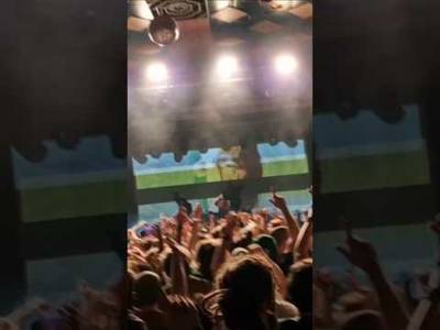 Kneecap Fine Art Bouncing At The Barras #kneecap #Glasgow #thebarras #celticfc #gigs