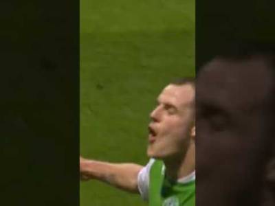 Classic Twelve-Goal Thriller! | Motherwell 6-6 Hibernian 2010 #shorts