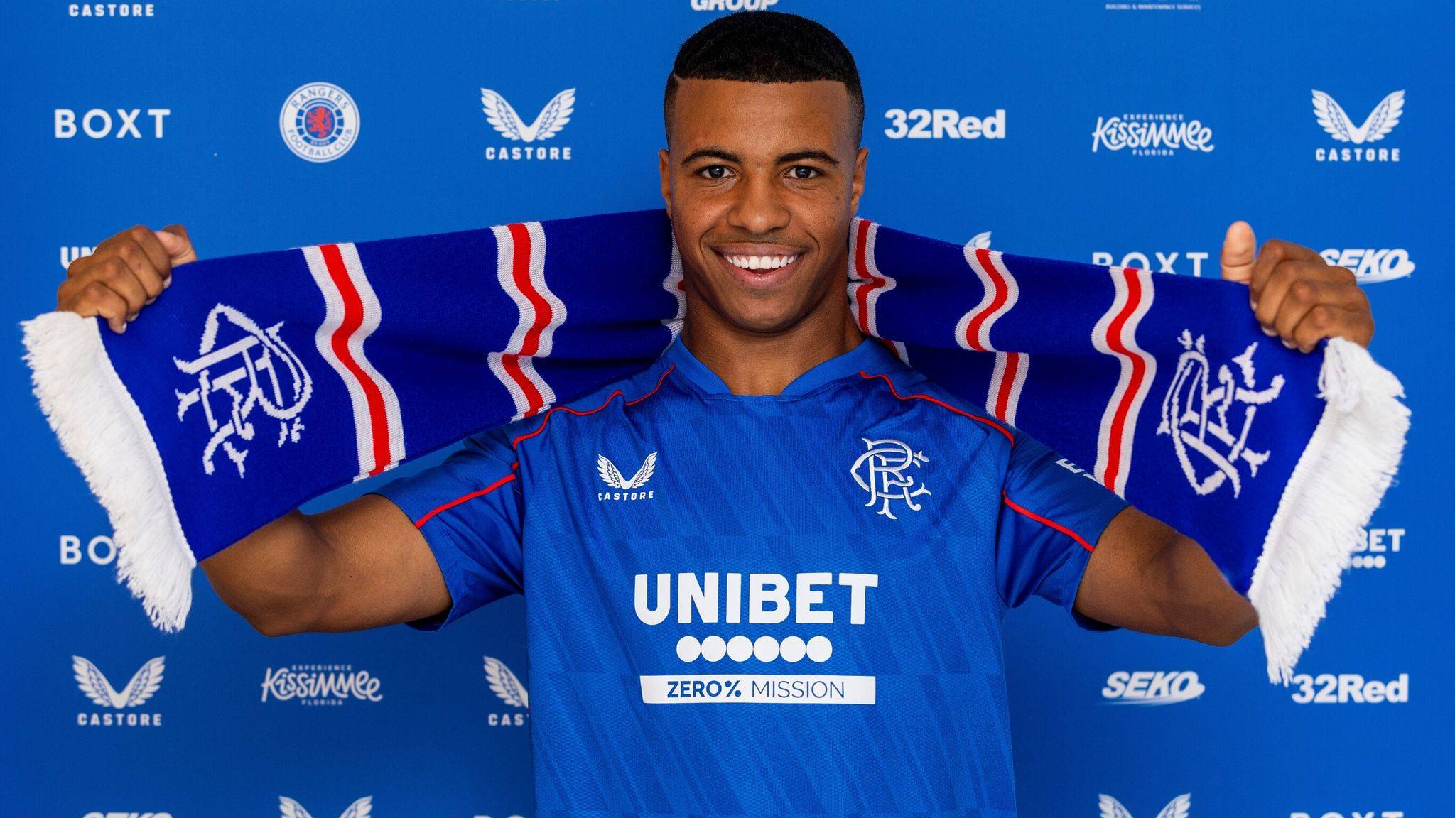 â€œWoeful!â€, â€œWouldnâ€™t Get A Game For Maryhill Jnrs!â€ â€“ Ibrox Summer Signing Comes Under Fire