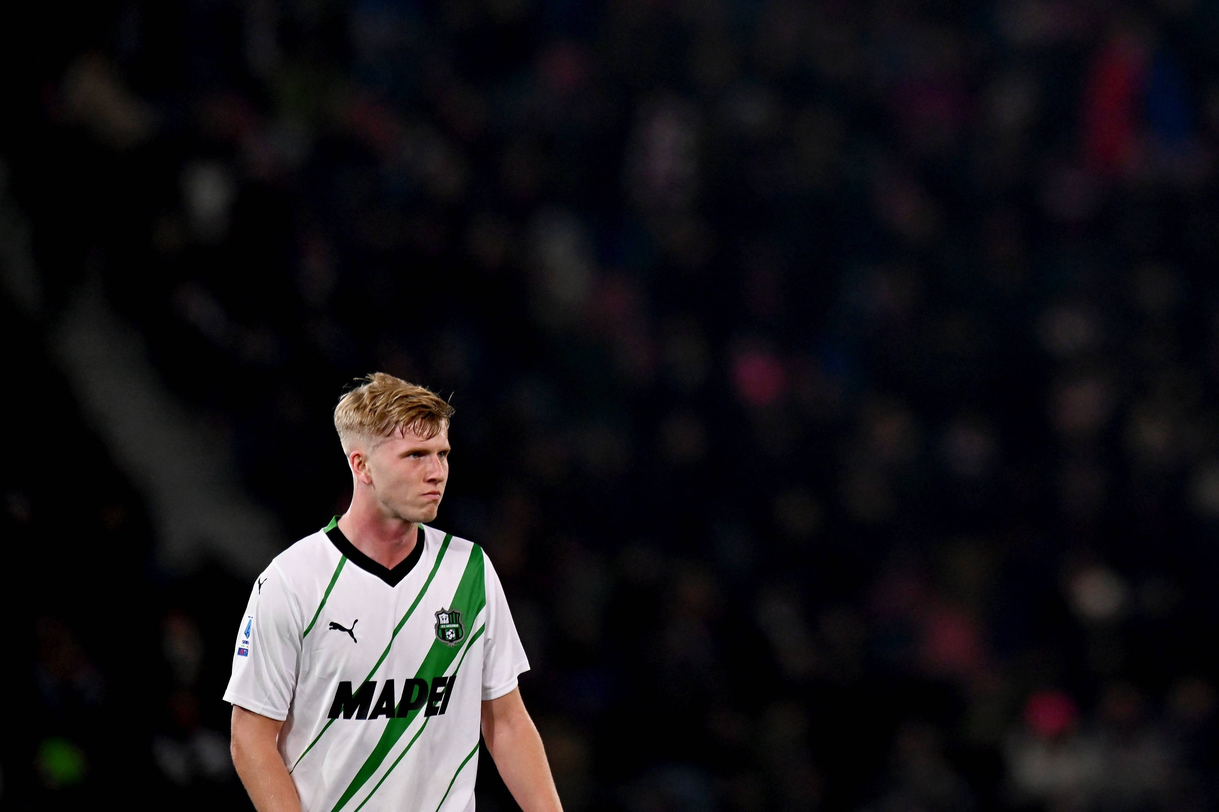 â€˜There was talksâ€™ &ndash; Ex-Hibs star lifts lid on Rangers transfer link as Celtic eye Â£20m Man City ace