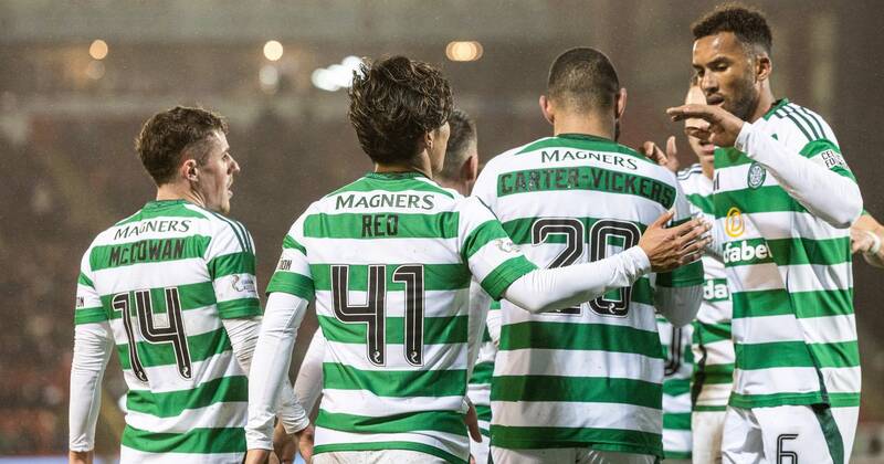 Pundits ‘can’t see’ Celtic mishaps in title race but Philippe Clement given slither of hope in the last chance saloon