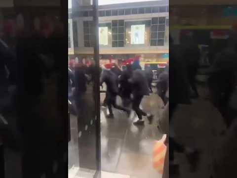 Rangers Ultras Running From Celtic Ultras #celticfc #rangersfc #greenbrigade #unionbears #spfl