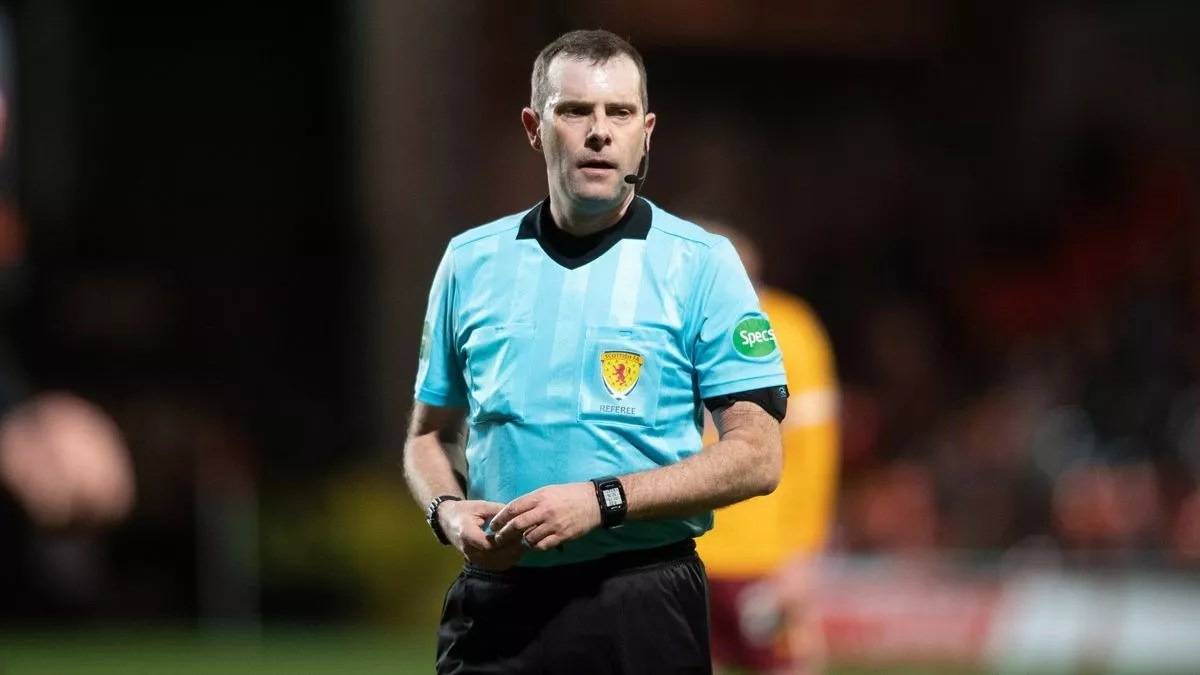 “What’s His Address?”, “Chin Him!” – Vile Rangers Fans Issue Sinister Threats Towards Ref Over Penalty Denial