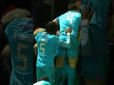 What A Way To Win ðŸ™Œ St. Mirren’s Smyth Scores Stunning Late Free-Kick #shorts