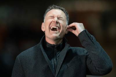 Chris Sutton Blasts â€œBelgian Waffleâ€ Clement And Insists â€œBrendan Rodgers Is Laughing At Them!â€