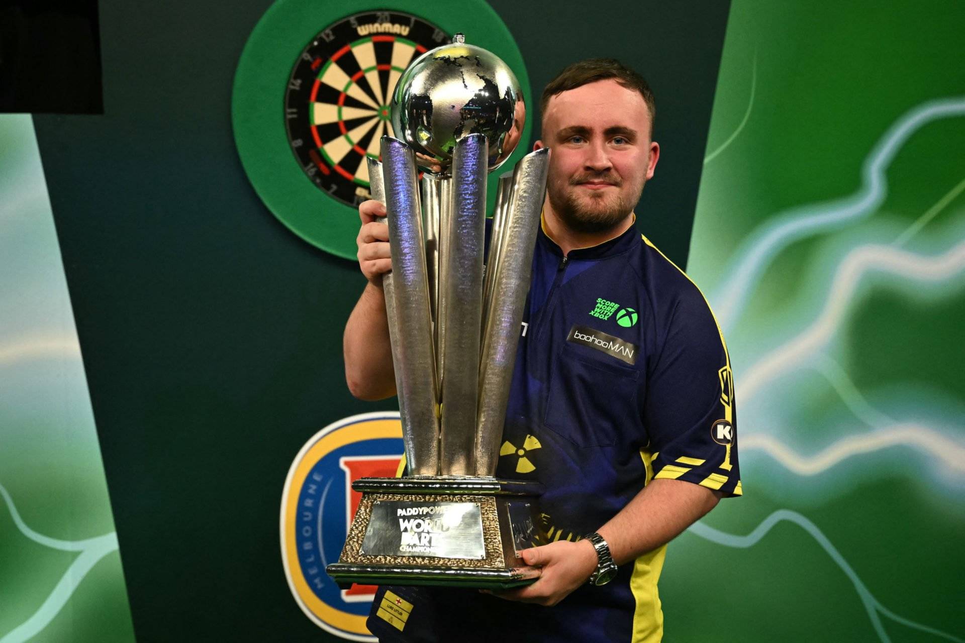 ‘Great champion’ &ndash; Celtic hero pictured with PDC World Darts title holder Luke Littler
