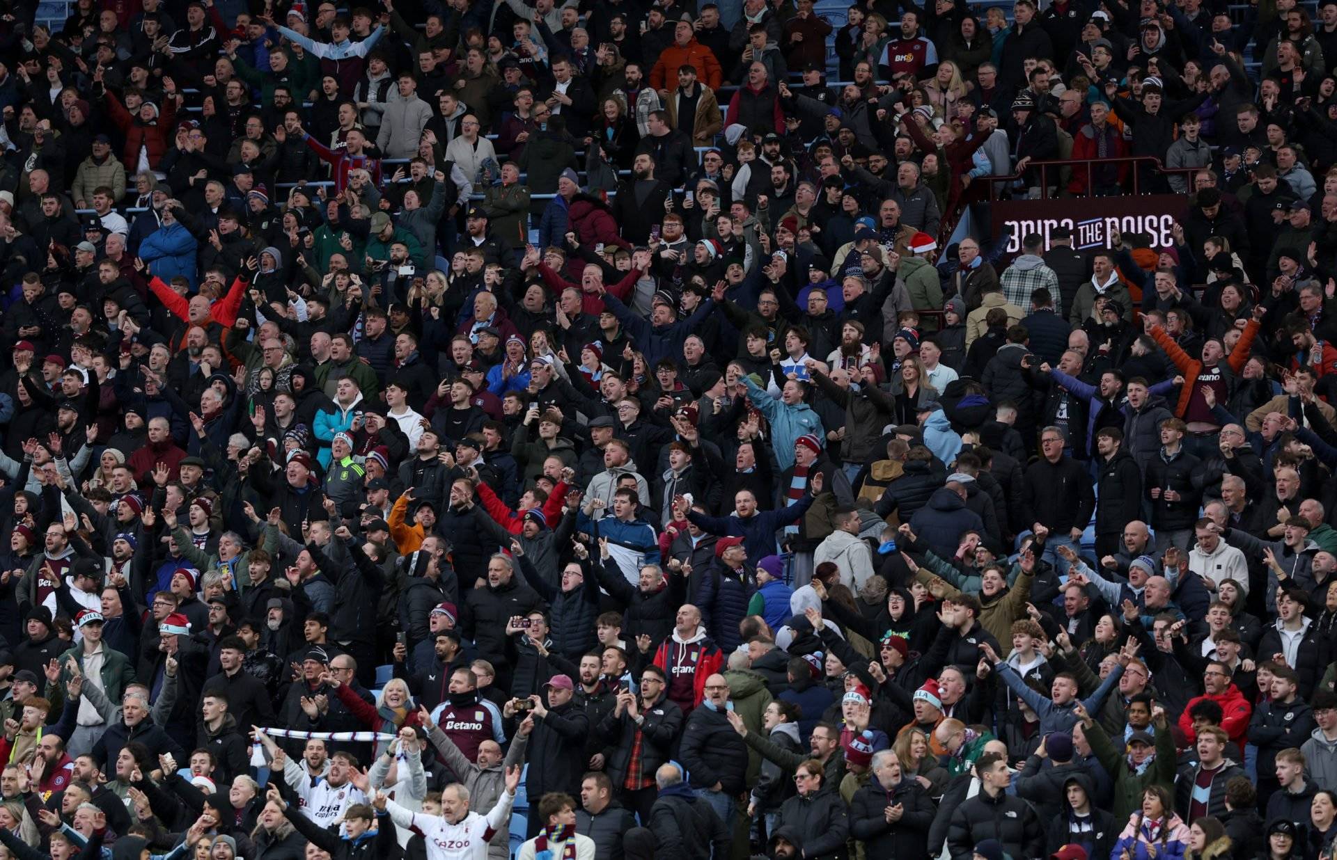 Aston Villa fans react to police warning over potential Celtic issue before Champions League clash