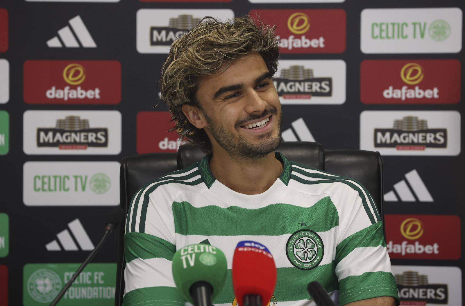 ‘I wish I could still play with Kyogo’ – Jota speaks on emotional Celtic return