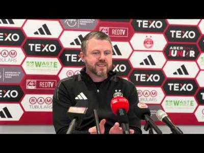 “A difficult, lonely place” Jimmy Thelin FULL Press Conference | Hibs vs Aberdeen