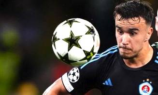 CELTIC £8m STRIKER LINK