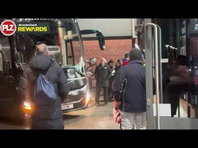HEARTS arrive at the SMISA ahead of Scottish Cup 5th Round Clash! | St Mirren vs Hearts