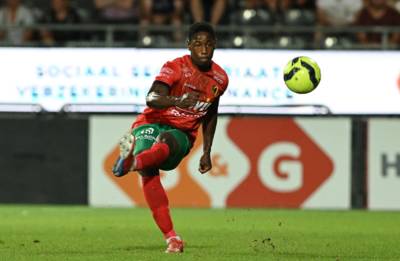 ‘Super fast’ ex-Celtic + Sheffield Wednesday man seals record-breaking transfer as both clubs land shout-out