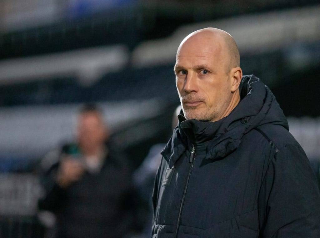 What do you mean circles? Ibrox fan William uncovers sinister Super Scoreboard plot to unseat Clement!