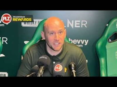 David Gray reacts to huge derby win over Hearts I Hibs 2 Hearts 1