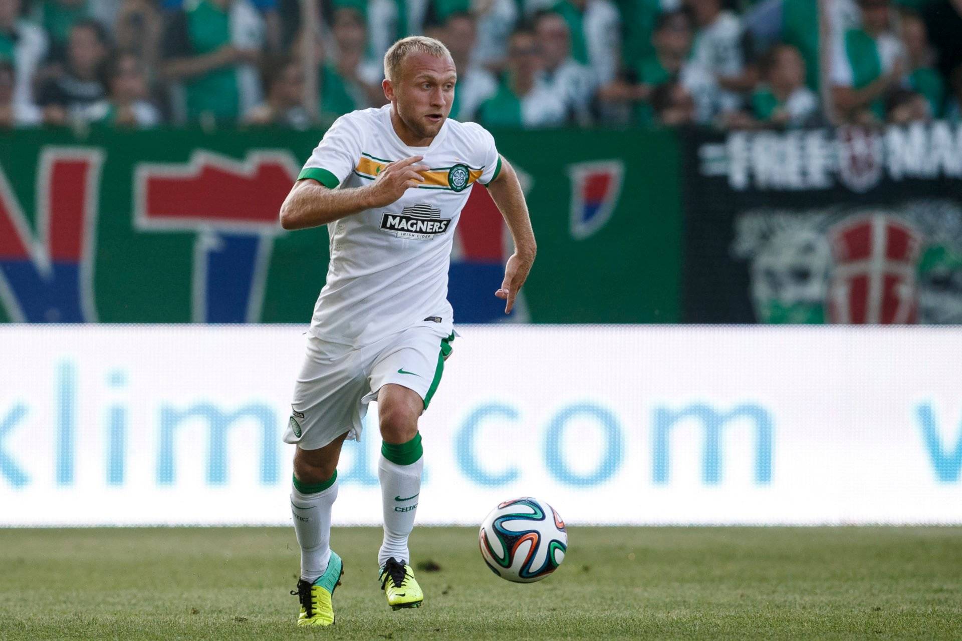 Dylan McGeouch names Celtic star he faced who is Premier League level &ndash; ahead of Daizen Maeda