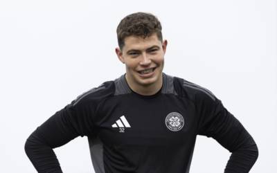 How Kasper Schmeichel has prepared on-loan Celtic goalkeeper for promotion bid