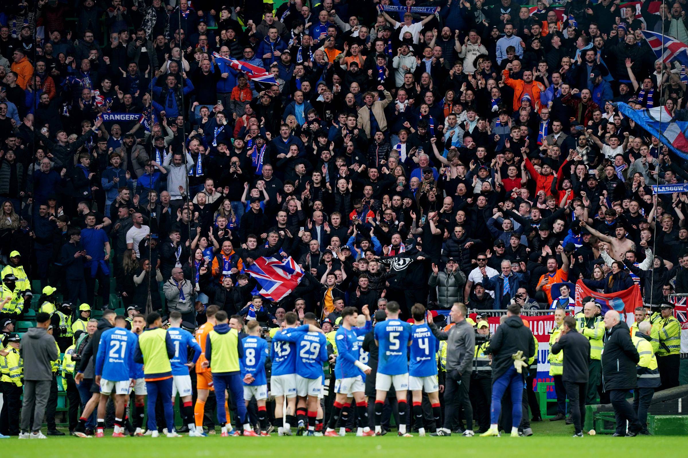 Rangers fans lap up Celtic Park party &ndash; and fixture feels like real deal again