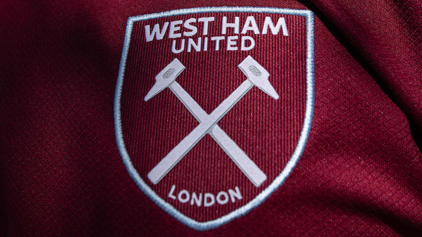 West Ham United Coach Tips Criticised Celtic Player for Big Money Move