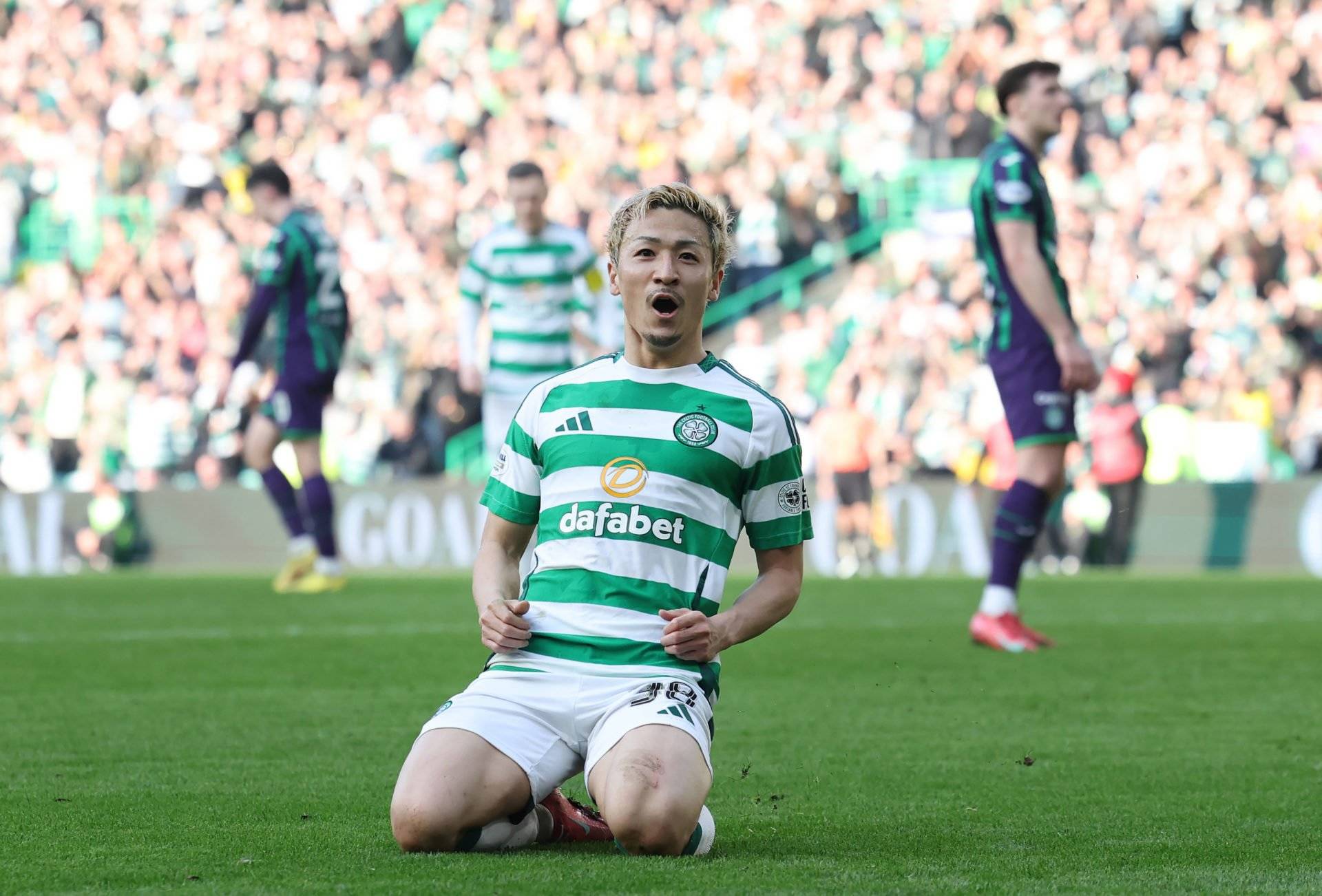 Chris Sutton tells Celtic fans to be ’slightly worried’ after what he is hearing from Daizen Maeda