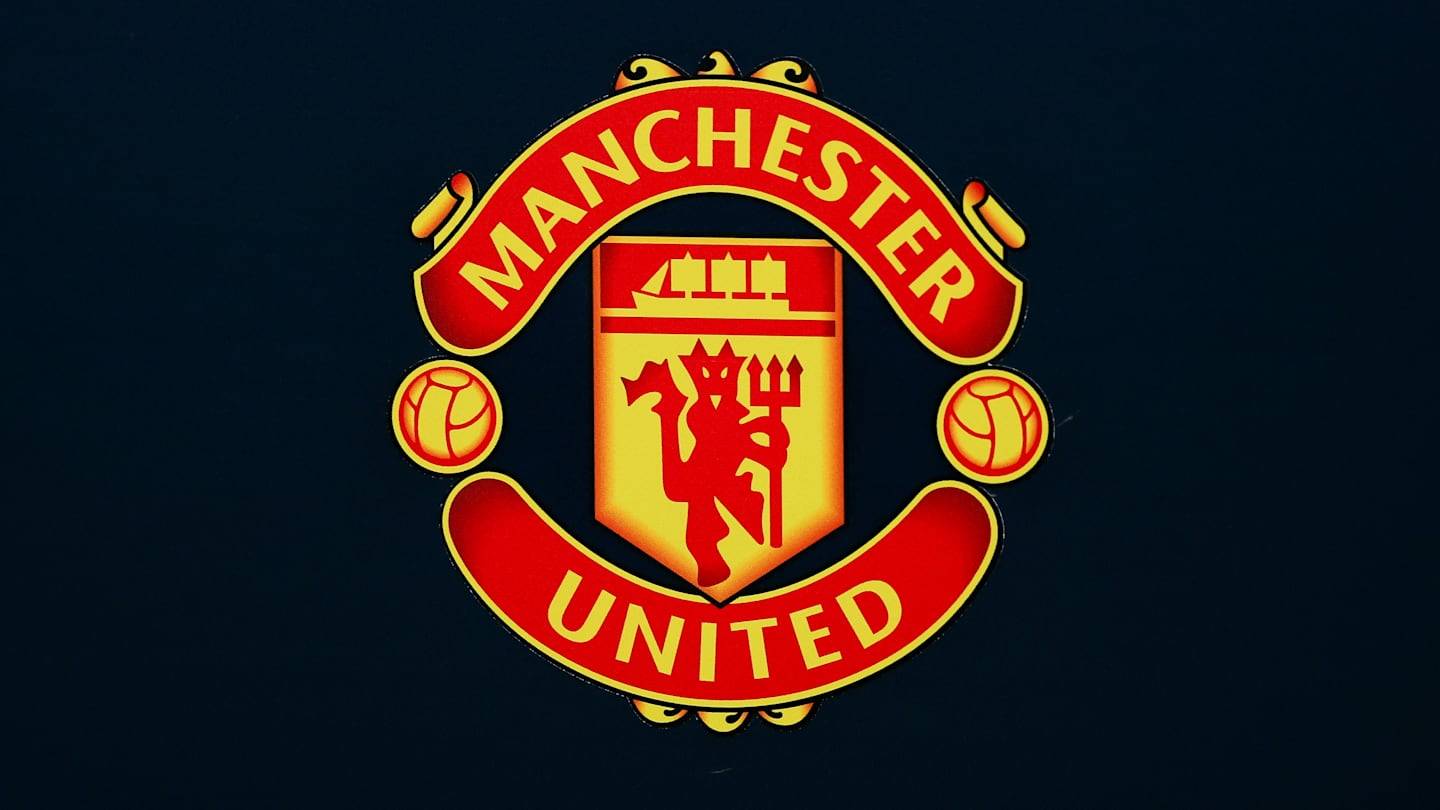 Manchester United told to sign former Celtic player