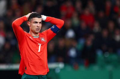 Bruno Fernandes’ actions backfire moments before Kasper Schmeichel saves Cristiano Ronaldo’s penalty