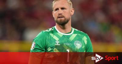 Celtic face anxious wait after Kasper Schmeichel suffers shoulder injury during international duty