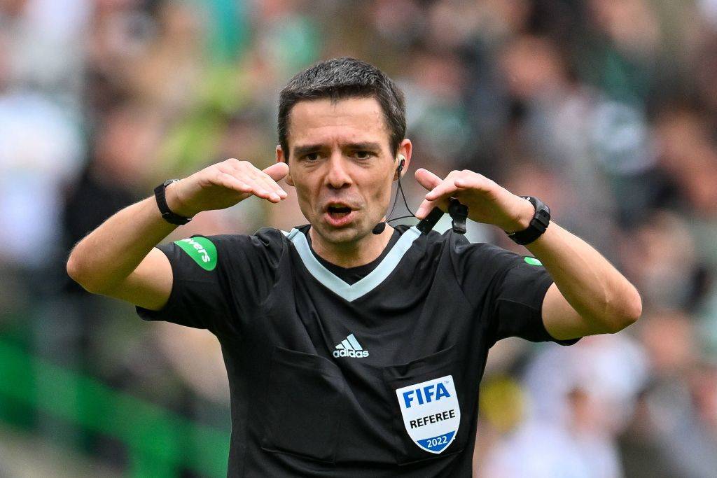 Card-happy Clancy gets weekend whistle for Celtic v Hearts