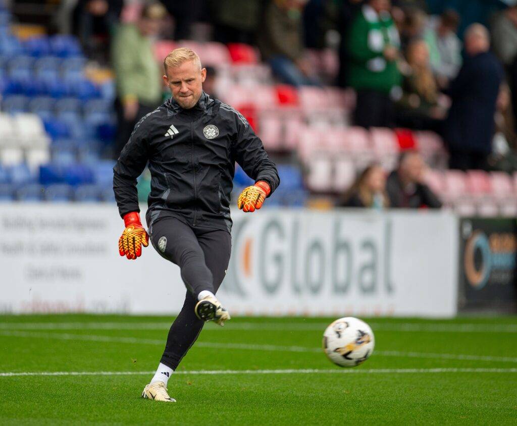 Brendan Rodgers Gives Kasper Schmeichel Injury Update