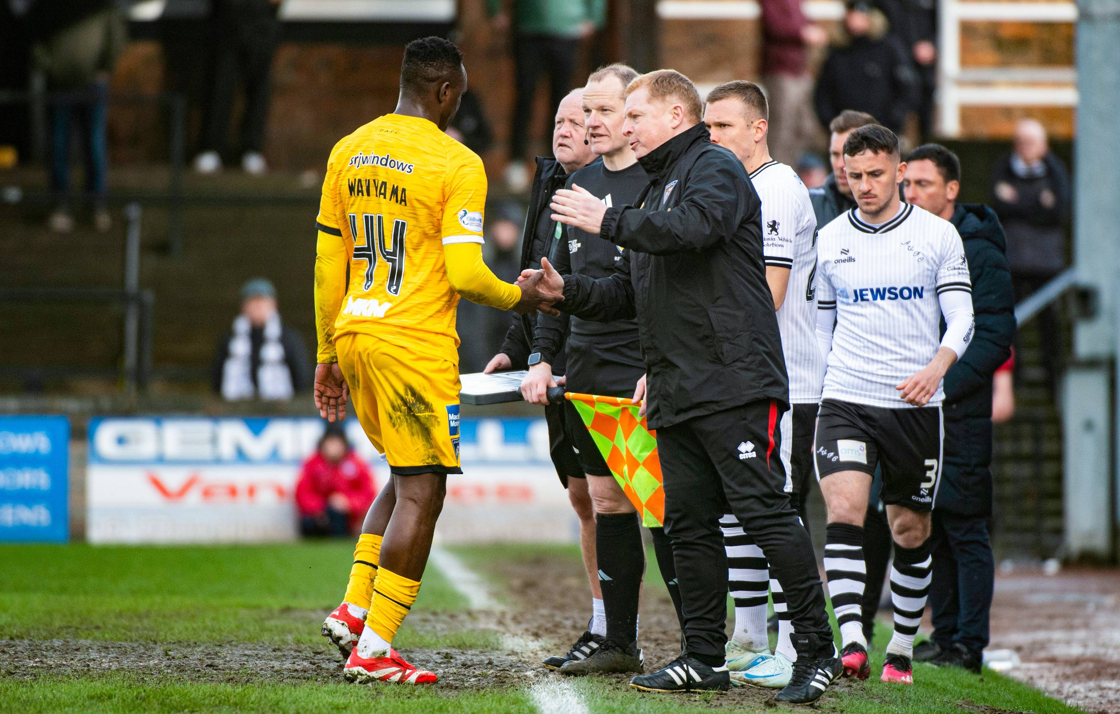 Scottish football fairytale turns sour as Victor Wanyama sent off on debut and Neil Lennon loses out