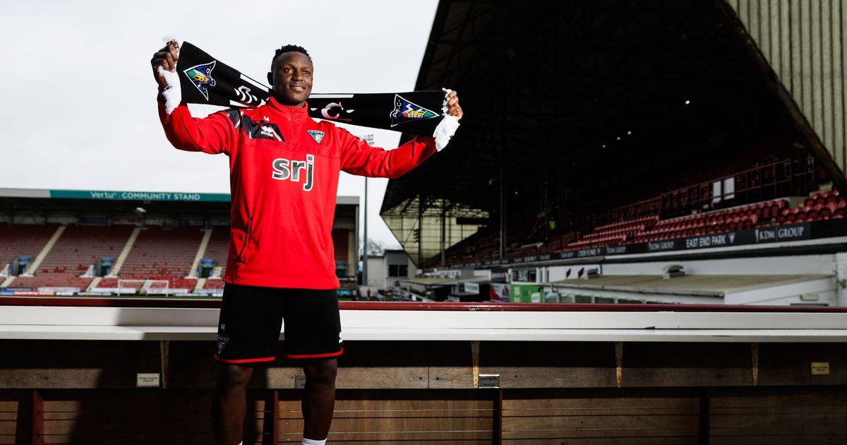 Victor Wanyama invites Celtic fans along to aid Dunfermline revival but ‘big respect’ for Scott Brown stops here