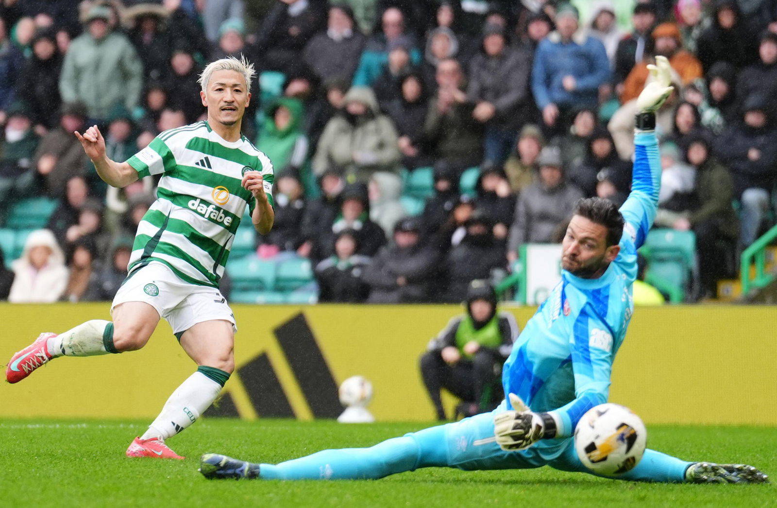 Watch: Ewen Cameron “Rattled” by Celtic