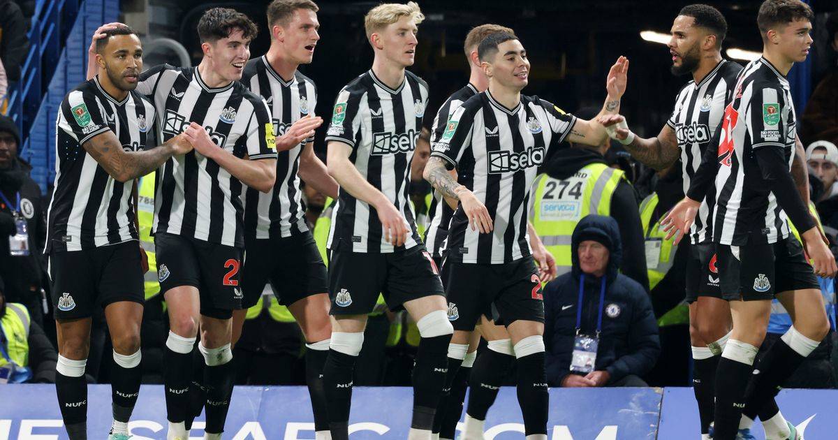 Celtic told Premier League FREE transfer striker that could soften blow of ‘missing out on £15m man’