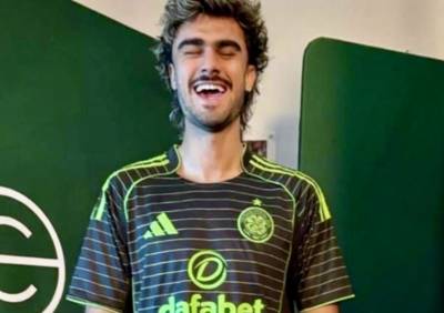 Jota shows off new Celtic top as supporters eagerly await kit details