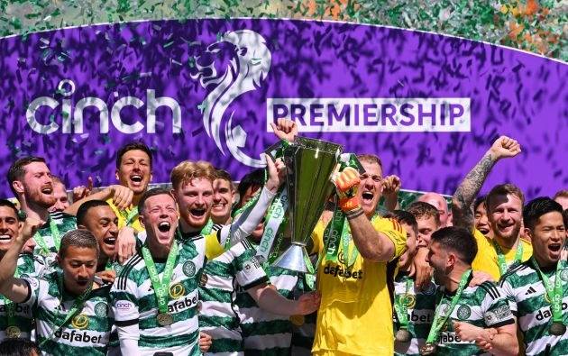 Hibs humble Rangers at Ibrox to set up Celtic title party next week