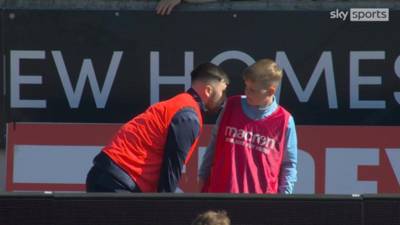 Ballboys under instruction? as St Johnstone defend lead against Celtic