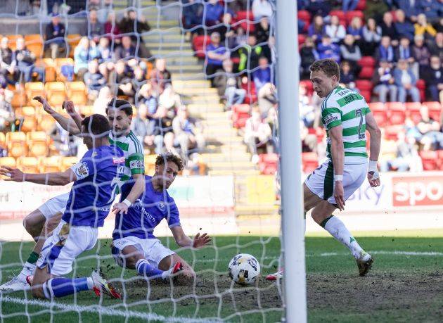 Chris Sutton completely baffled at Nicolas Kuhn fall-off