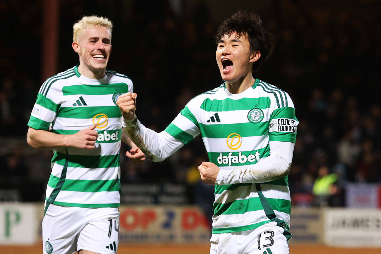 Celtic suffer injury blow as winger ruled out with arm in sling