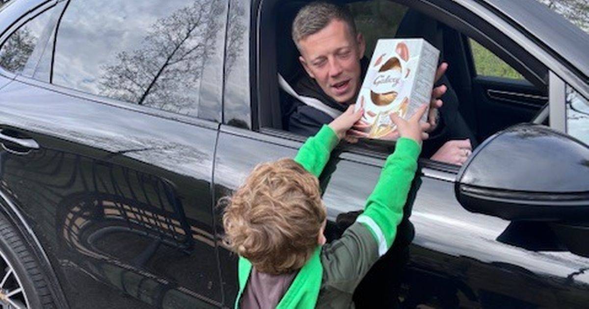 Celtic-mad boy hands his hero an Easter gift in adorable viral TikTok clip