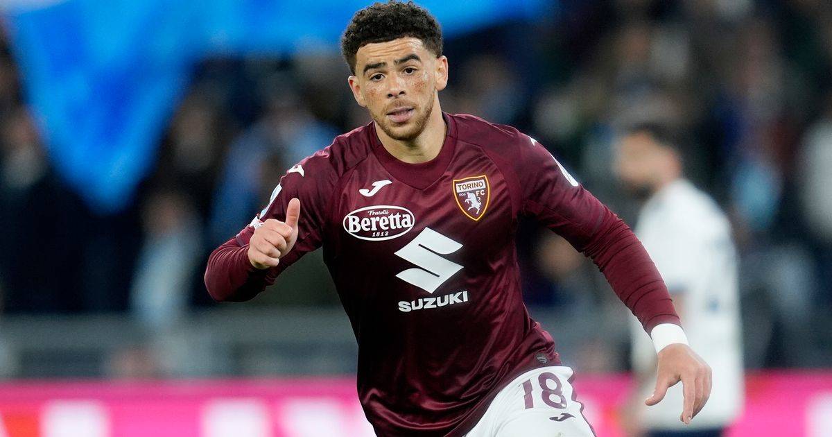 Che Adams reveals O** F*** conversations with Torino boss who is desperate to watch Scotland live