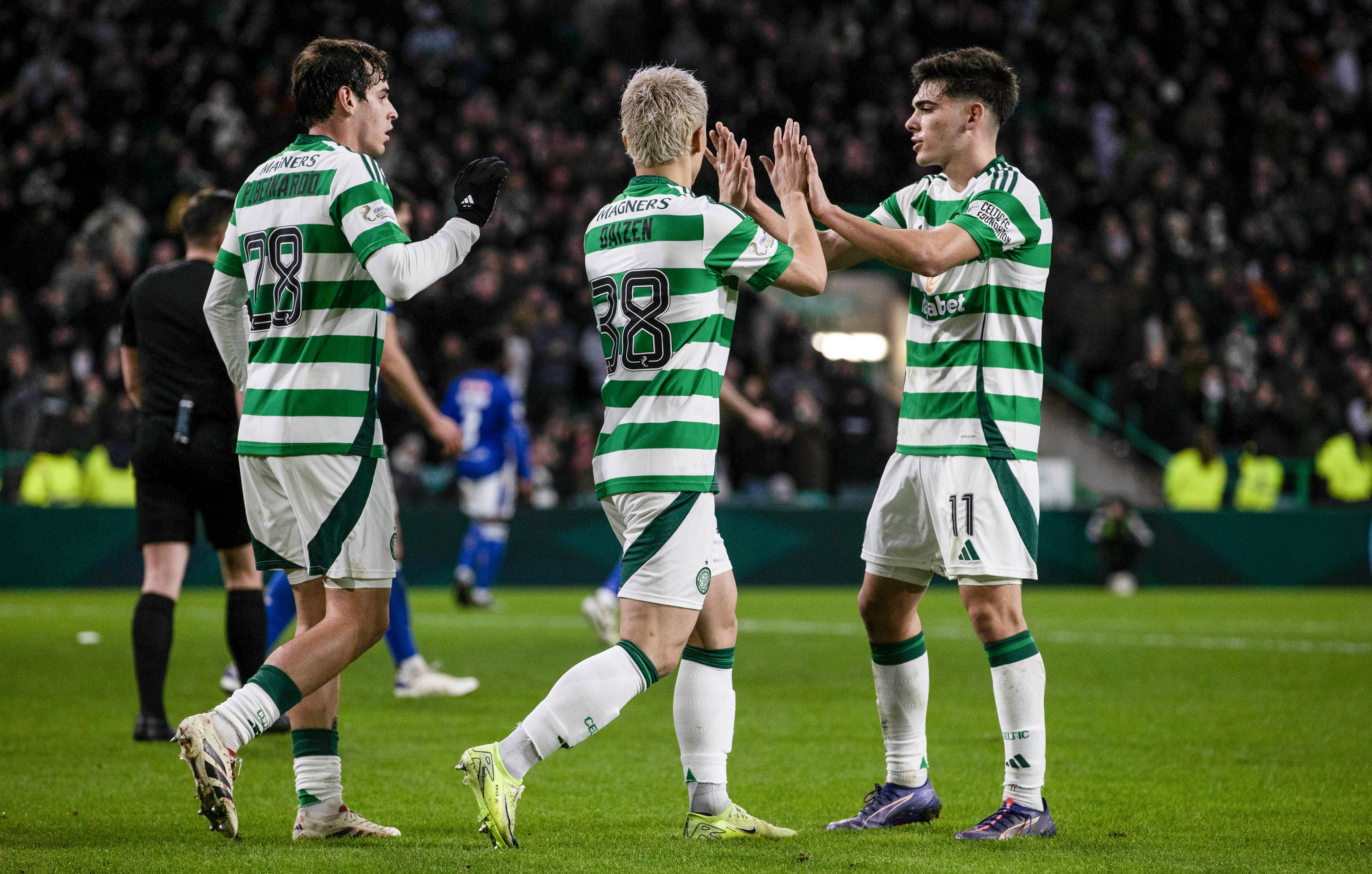 Borussia Dortmund make transfer enquiry into ‘consistent’ ex Celtic star after praise from Arsenal legend