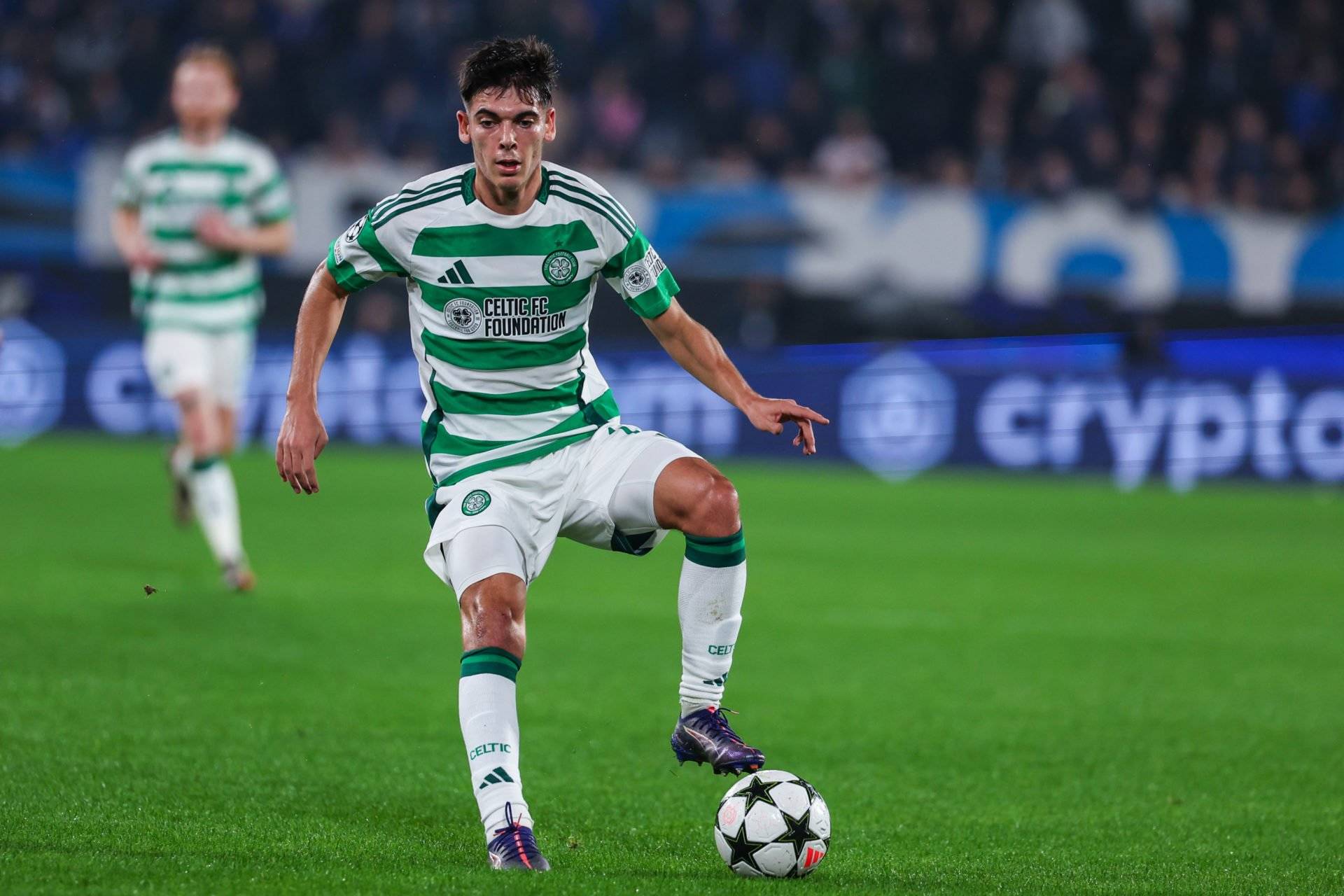 Cesc Fabregas comments on £5m rumour about former Celtic defender Alex Valle