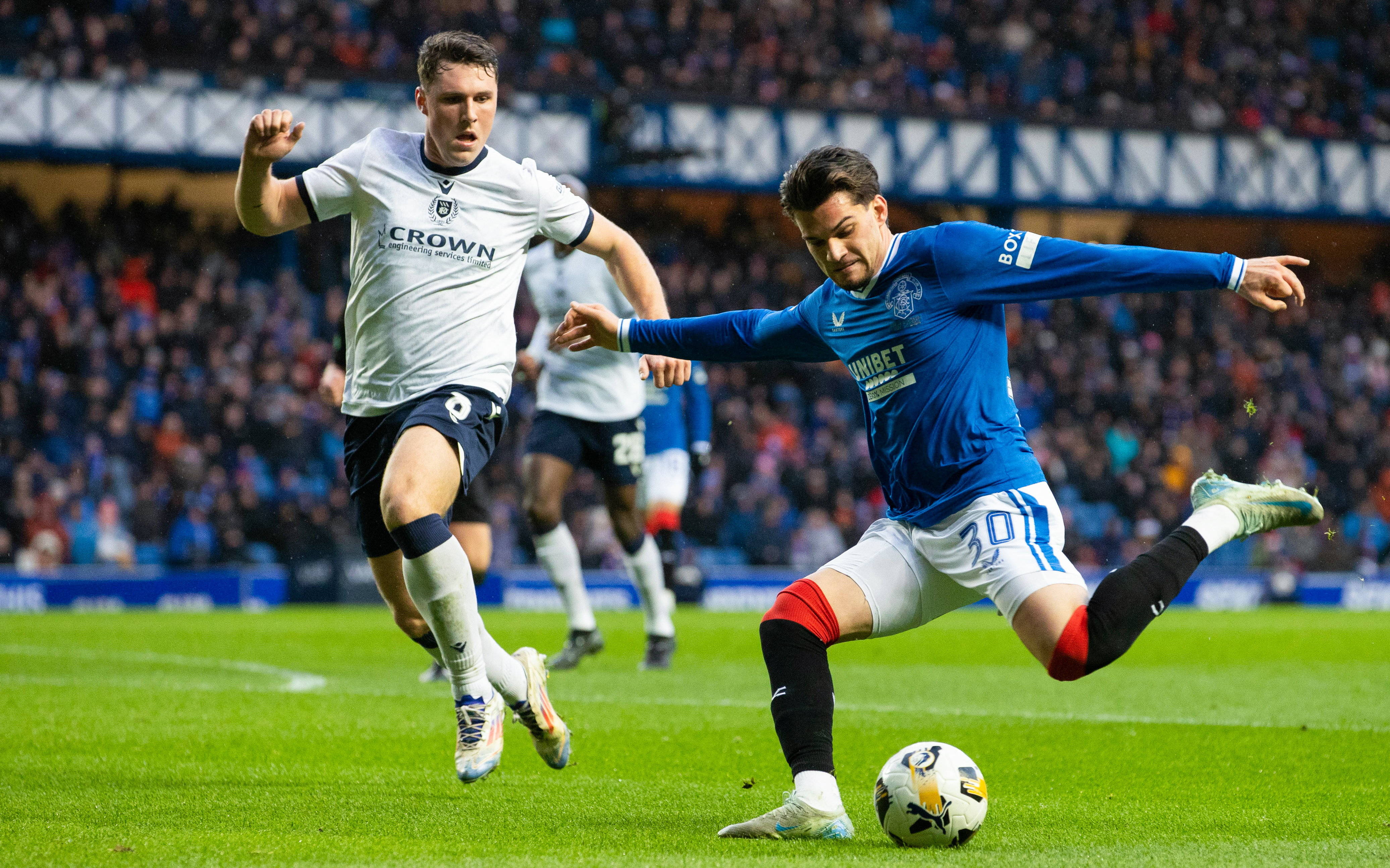 Celtic could face Leeds United competition for signing ‘target’ as Rangers seek pre-contract for SPFL ace