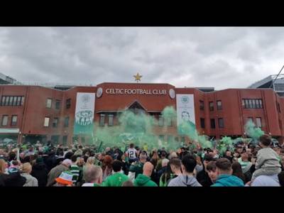 Title Celebrations Back At Celtic Park – 4IAR Champions