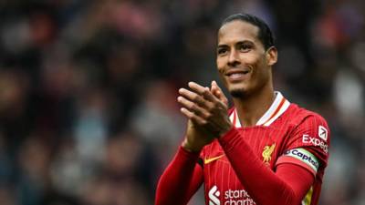 Virgil van Dijk and Joe Hart react to Celtic league win