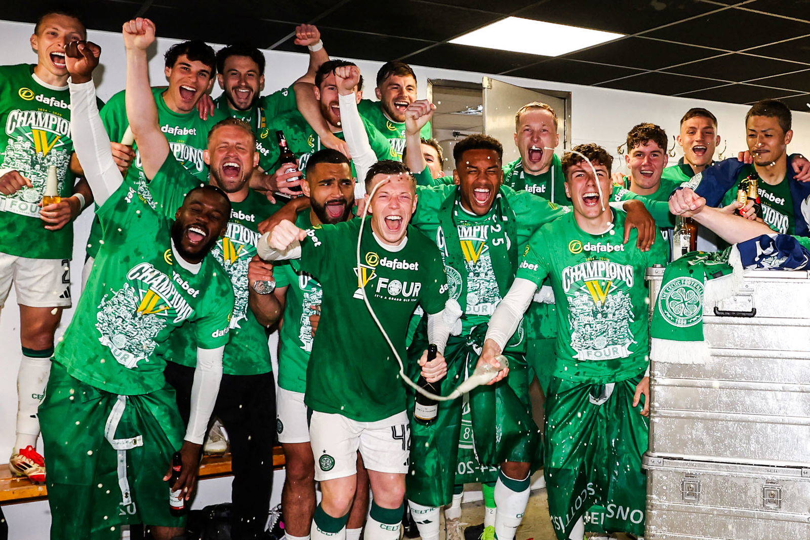Watch Celtic’s full-time celebrations as title 55 is clinched at Tannadice