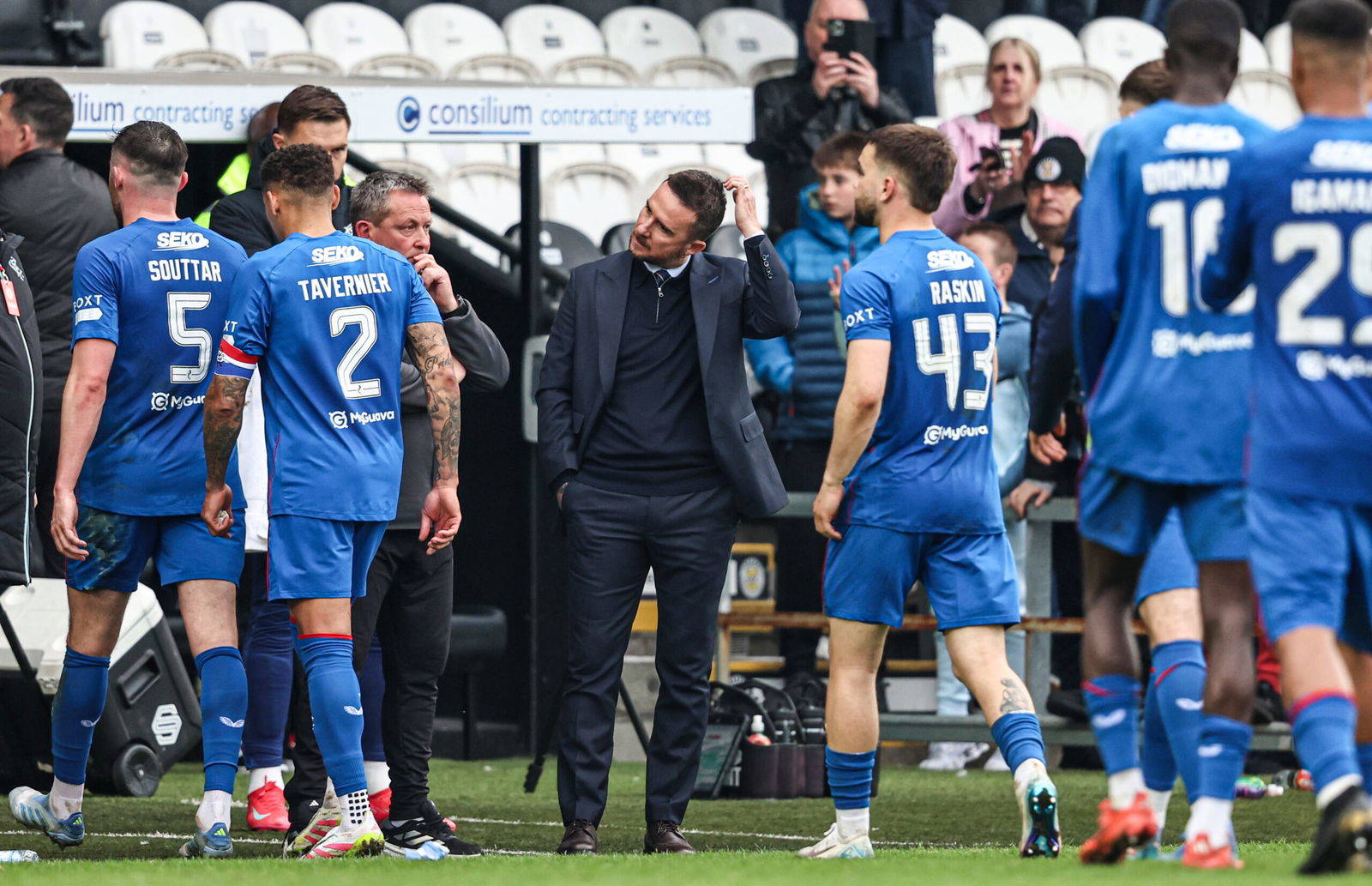 What’s the point- broken man Barry Ferguson throws in the towel!
