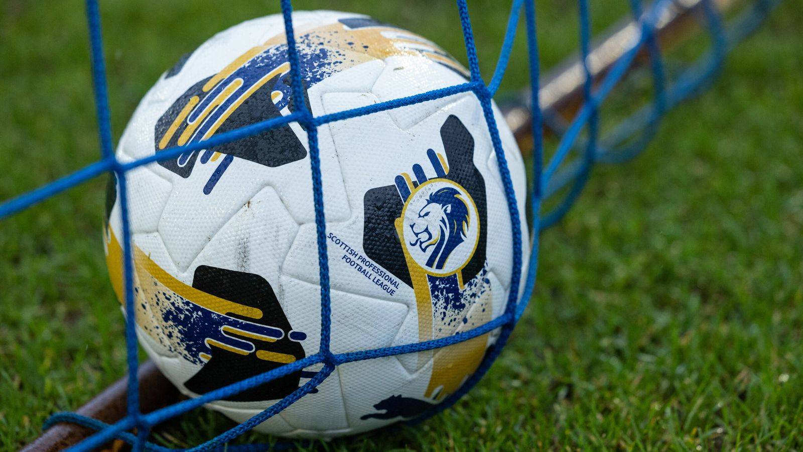 Premiership reconstruction plans halted | Other SPFL leagues could increase teams