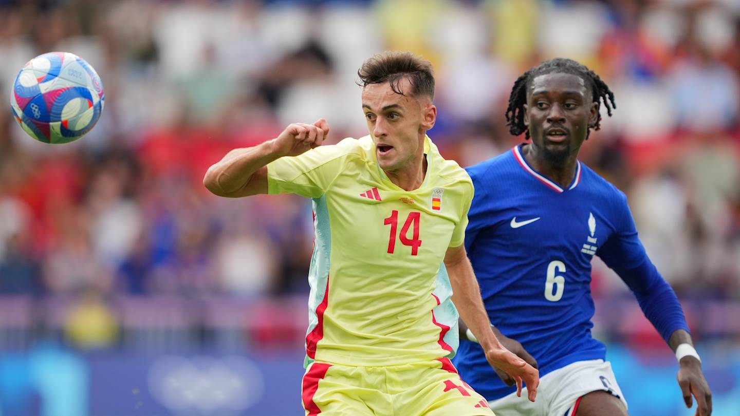 Celtic tipped to sign Spanish international midfielder