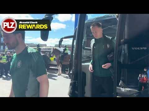 Brendan Rodgers and the Celtic Squad arrive at Ibrox!
